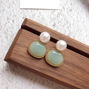 Anthropologie vintage inspired earrings